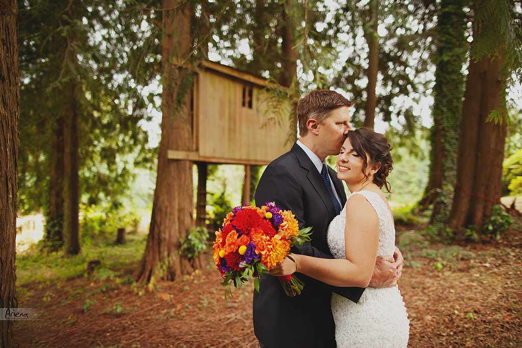 Backyard PNW wedding with Brazilian details. Multicolored bridesmaids and DIY details