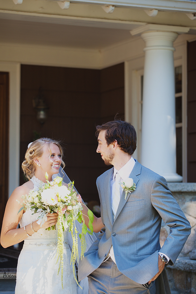 First look. Elegant summer wedding at Laurel Creek Manor. Sunny day in Seattle, PNW with lot of green classic details